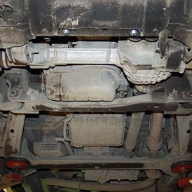 Unterfahrschutz Getriebe und Verteilergetriebe 2.5mm Stahl Nissan Navara 2005 bis 2015 3.jpg